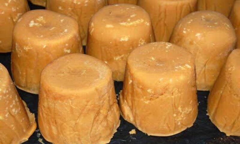 chemical free jaggery